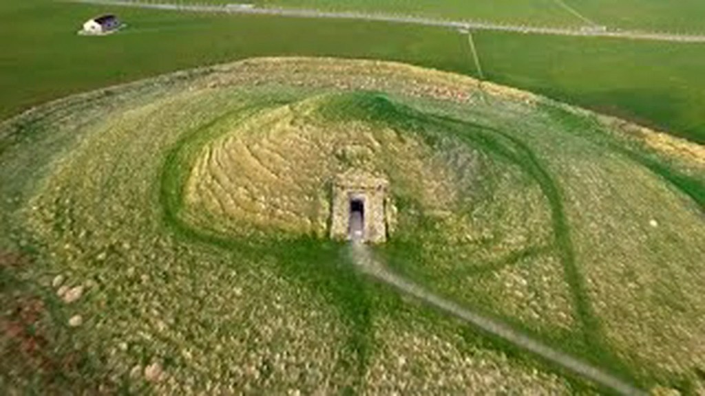 Prehistoric Europe: Britain’s 5,000-Year-Old “Temple” in Orkney Prehistoric Europe: Britain’s 5,000-Year-Old “Temple” in Orkney