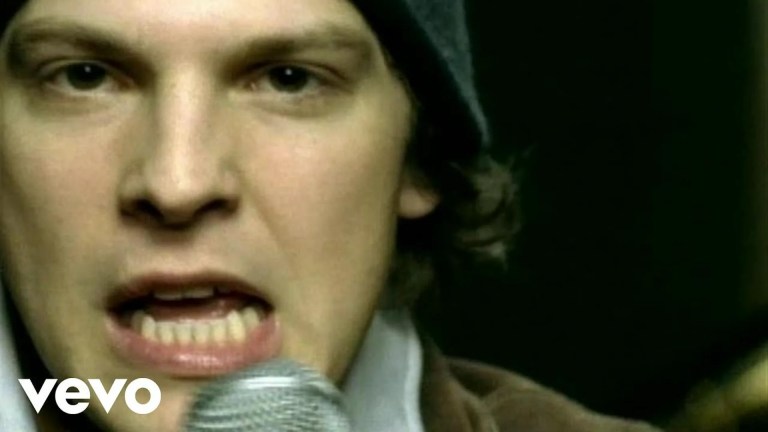 Who Is the Woman in Gavin DeGraw’s “I Don’t Want to Be” Video? Who Is the Woman in Gavin DeGraw’s “I Don’t Want to Be” Video?