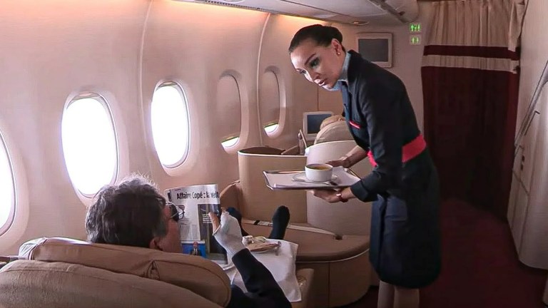 Air France, inside the aircraft company Air France, inside the aircraft company