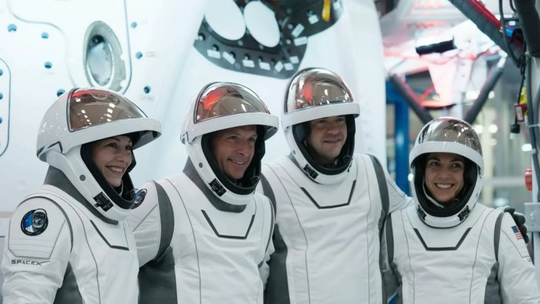 Watch the Polaris Dawn Spacewalk Replay: SpaceX’s First Commercial EVA Watch the Polaris Dawn Spacewalk Replay: SpaceX’s First Commercial EVA