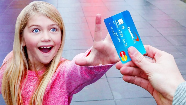 MrBeast’s Credit Card Giveaway Video: What Really Happened? MrBeast’s Credit Card Giveaway Video: What Really Happened?