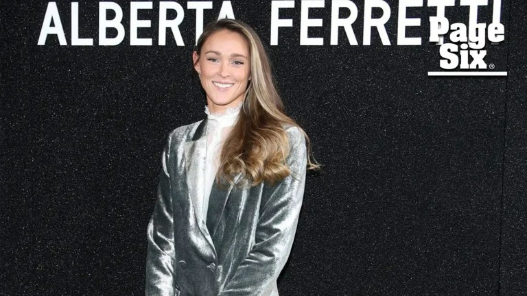 Kylie Kelce’s Alberta Ferretti Milan Fashion Week Appearance: What’s Confirmed Kylie Kelce’s Alberta Ferretti Milan Fashion Week Appearance: What’s Confirmed