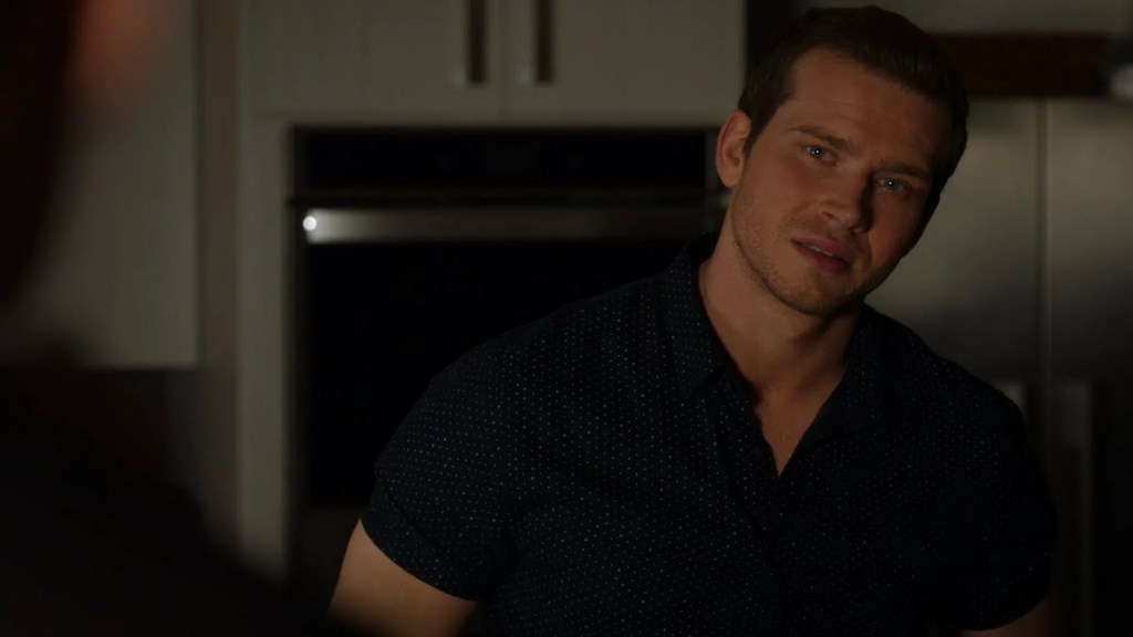 9-1-1 Season 8 Gives Buck and Tommy a Meaningful Arc—but Not a Lasting Romance 9-1-1 Season 8 Gives Buck and Tommy a Meaningful Arc—but Not a Lasting Romance