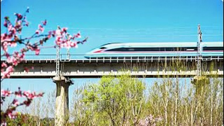 China’s Fastest High-Speed Trains: The Shanghai Maglev Journey and New Prototypes China’s Fastest High-Speed Trains: The Shanghai Maglev Journey and New Prototypes