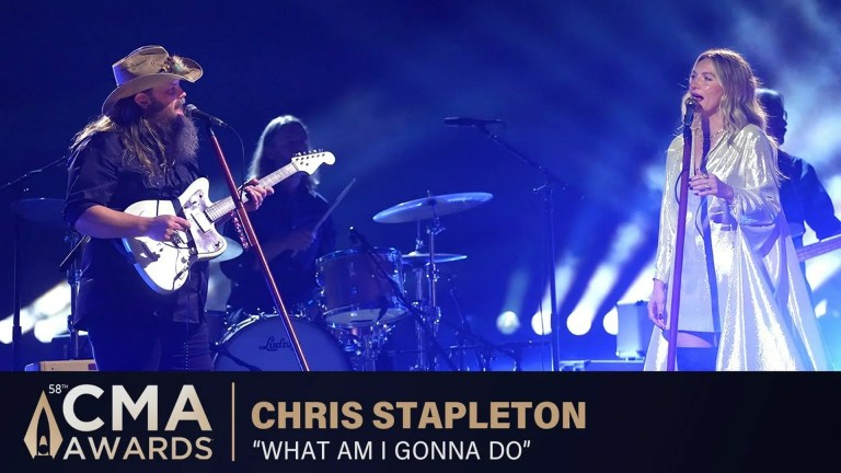 Chris Stapleton Performs “What Am I Gonna Do” at the 2024 CMA Awards Chris Stapleton Performs “What Am I Gonna Do” at the 2024 CMA Awards