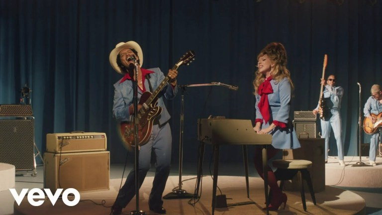 Lady Gaga and Bruno Mars Find Doomsday Love in “Die With a Smile” Video Lady Gaga and Bruno Mars Find Doomsday Love in “Die With a Smile” Video