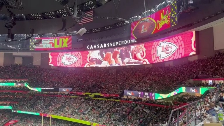 Taylor Swift Booed at Super Bowl LIX in 2025: What the Cameras Showed Taylor Swift Booed at Super Bowl LIX in 2025: What the Cameras Showed