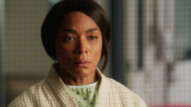 9-1-1 Season 7 Finale Review: An Emotional Reset for Bobby, Athena and the 118 9-1-1 Season 7 Finale Review: An Emotional Reset for Bobby, Athena and the 118