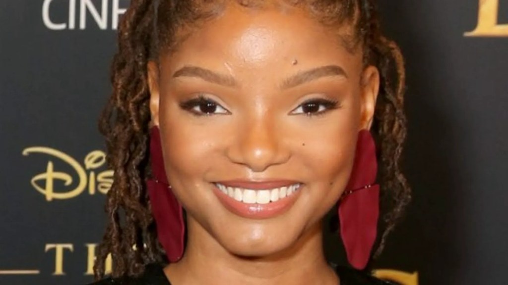 The 7 Best Documentaries And Videos About Halle Bailey The 7 Best Documentaries And Videos About Halle Bailey