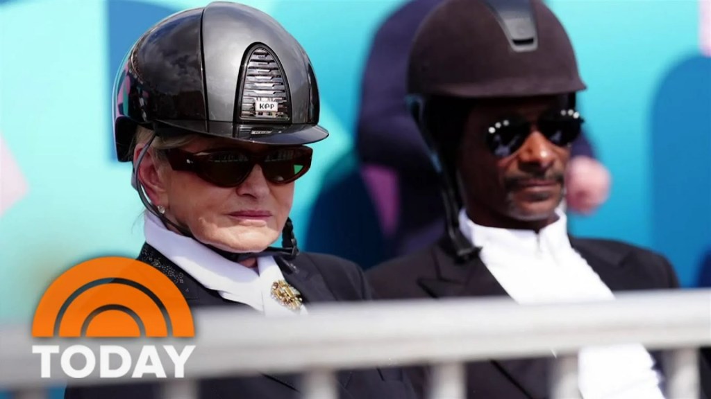 Snoop Dogg Freestyles After Seeing Gin & Juice at the Paris 2024 Olympics Snoop Dogg Freestyles After Seeing Gin & Juice at the Paris 2024 Olympics
