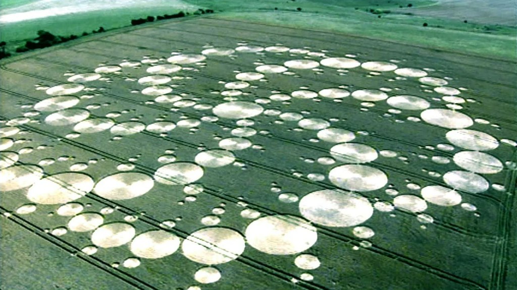 World of Mysteries: Crop Circles and Desert Lines World of Mysteries: Crop Circles and Desert Lines