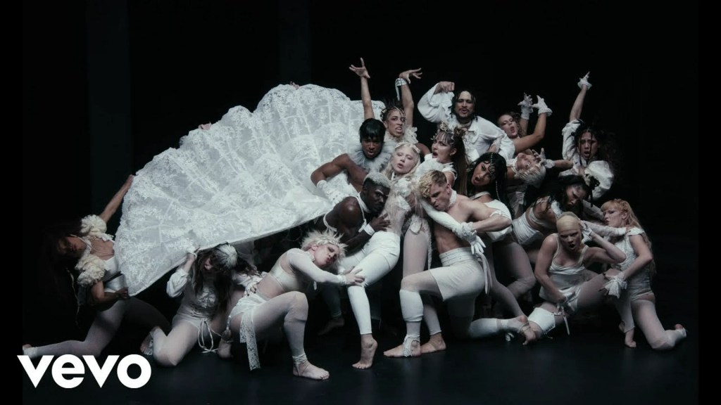 De surpresa, Lady Gaga lança “Abracadabra” durante o Grammy 2025 De surpresa, Lady Gaga lança “Abracadabra” durante o Grammy 2025