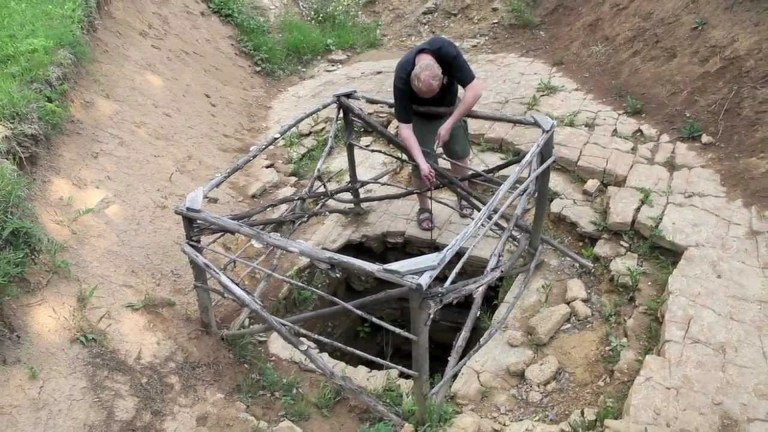 Bosnian Pyramids: Claims, Evidence, and the Visoko Hills Bosnian Pyramids: Claims, Evidence, and the Visoko Hills