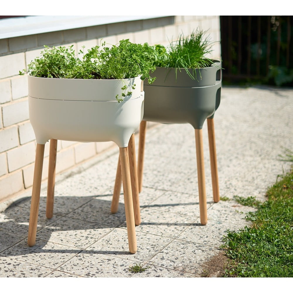 Plastová samozavlažovací pěstební nádoba Urbalive – Plastia - Obrázek 2