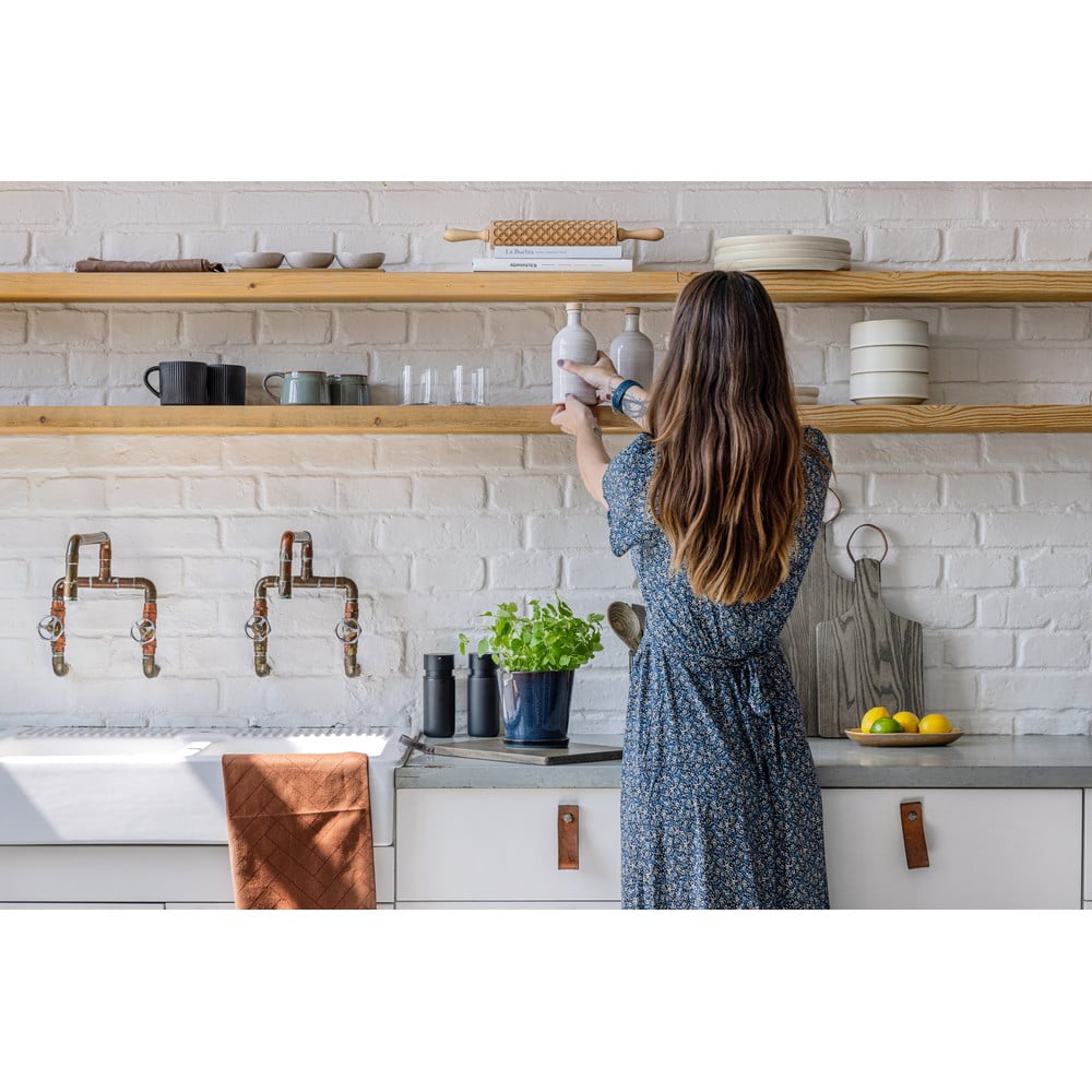 Černý hrnek z kameniny Bloomingville Neri, 350 ml - Obrázek 2