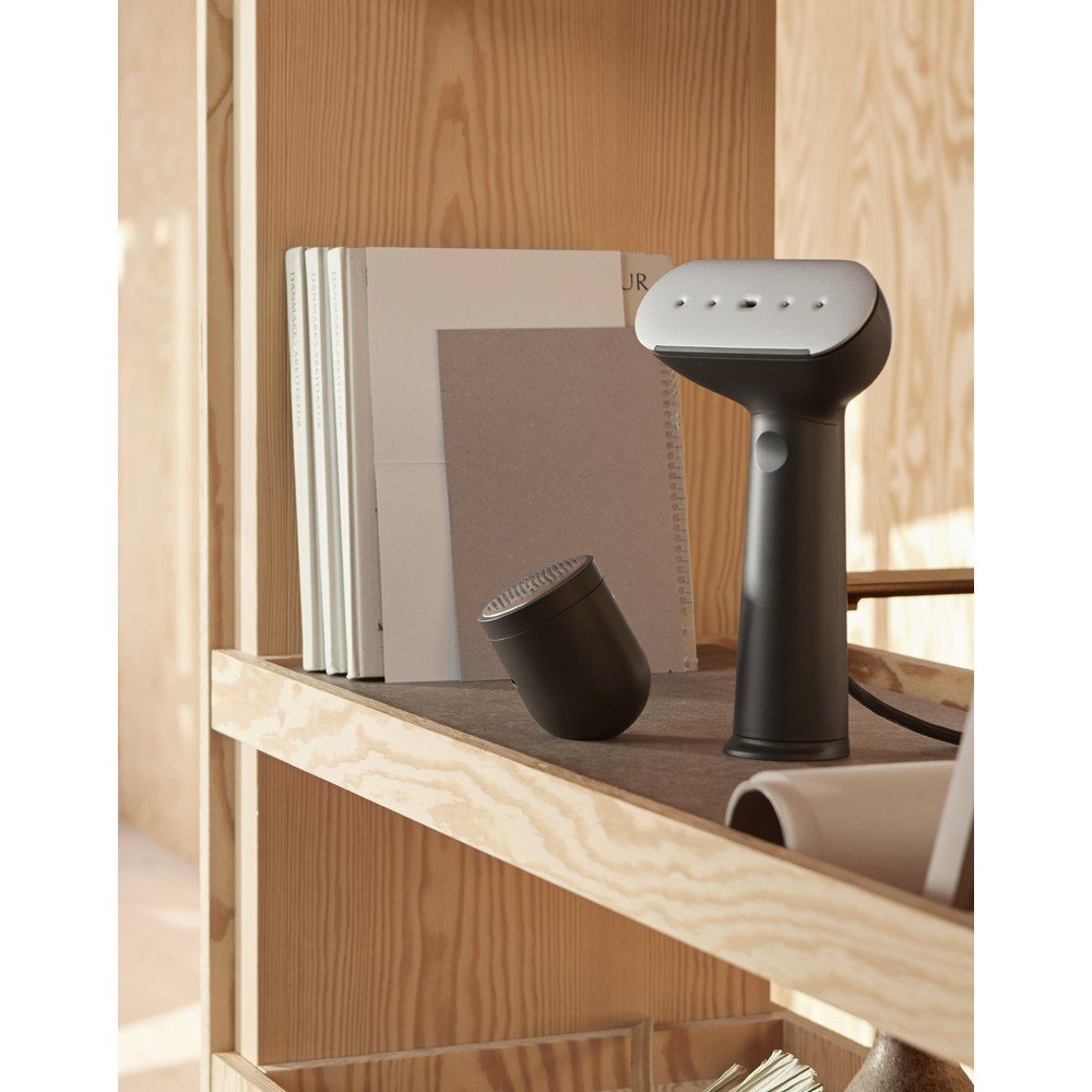 Černý napařovač oděvů Cirrus 3 – Steamery - Obrázek 2