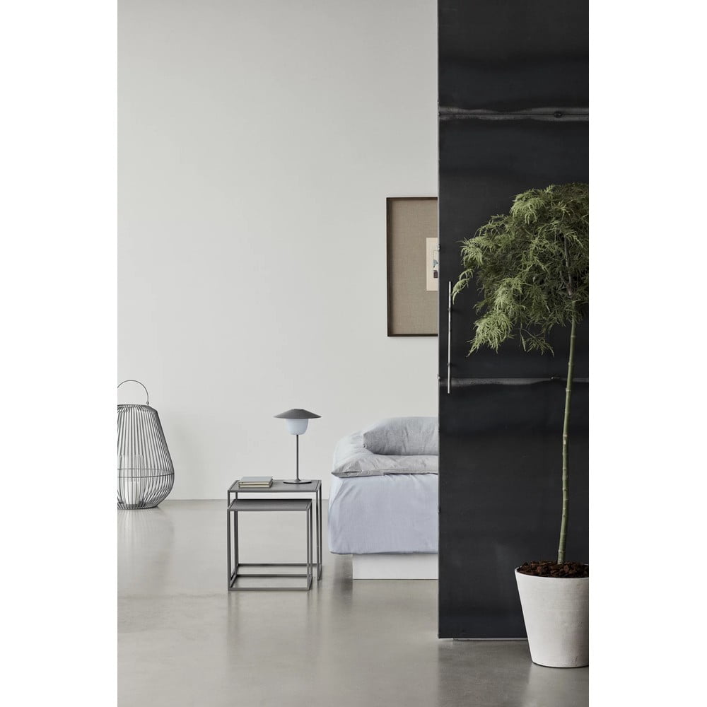 Světle šedé kovové konferenční stolky v sadě 2 ks 40x40 cm Fera – Blomus - Obrázek 2