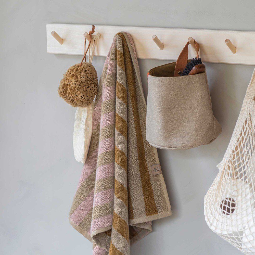 Hnědo-béžový ručník z bio bavlny 50x90 cm Disorder – Mette Ditmer Denmark - Obrázek 2