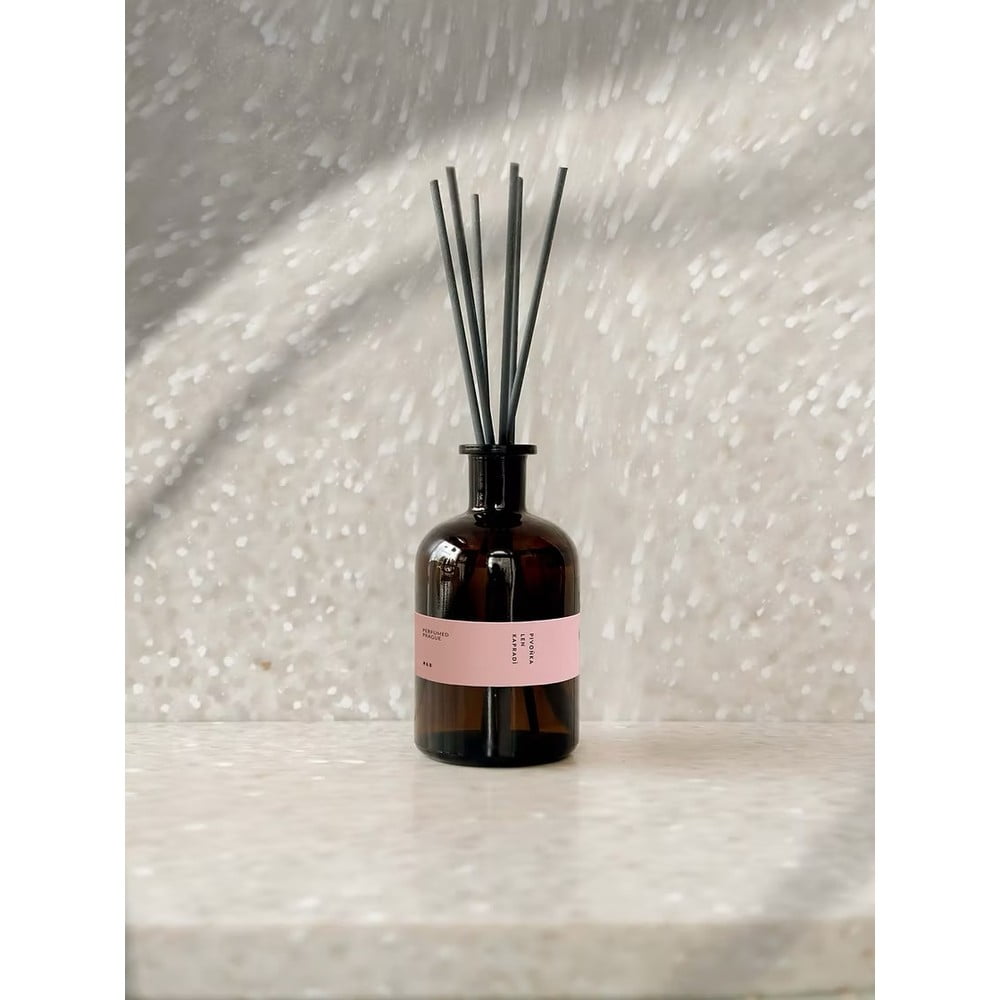 Difuzér #68 Peony, Linen, Fern – Perfumed Prague Difuzér #68 Peony, Linen, Fern – Perfumed Prague