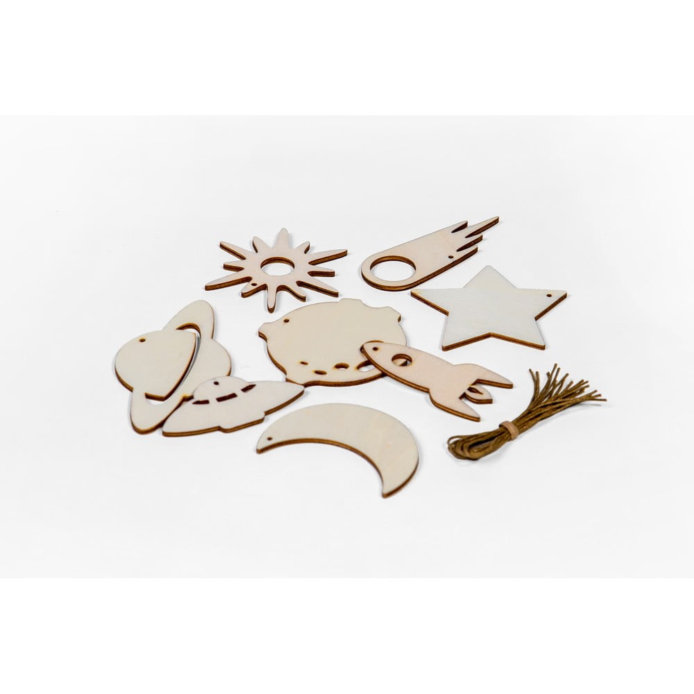 Sada 8 dřevěných vánočních dekorací Spira Medium Sada 8 dřevěných vánočních dekorací Spira Medium