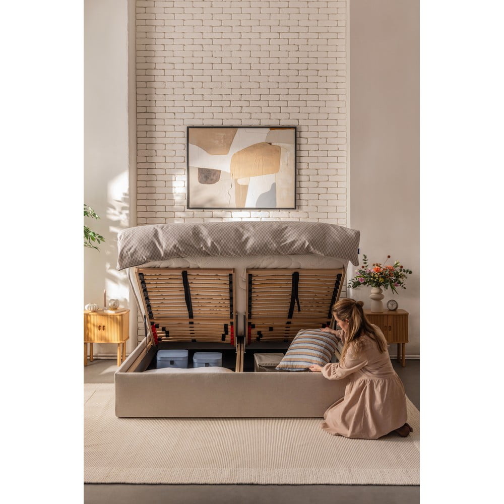 Béžová čalouněná dvoulůžková postel s úložným prostorem s roštem 160x200 cm Thessa Bold – Bonami Selection - Obrázek 2