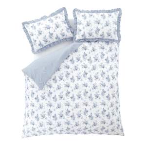 Bílo-modré prodloužené povlečení na dvoulůžko 230×220 cm Lucie Floral Frill – Catherine Lansfield