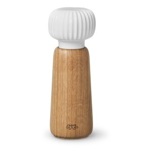Mlýnek z dubového dřeva na koření s bílým detailem z porcelánu Kähler Design Hammershoi, výška 17,5 cm