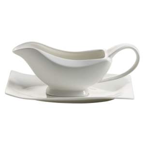Bílá porcelánová nálevka na omáčku Maxwell & Williams Motion, 400 ml