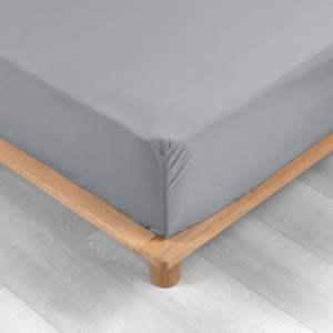 Světle šedé napínací prostěradlo z bavlněného perkálu 180×200 cm Percaline – douceur d’intérieur
