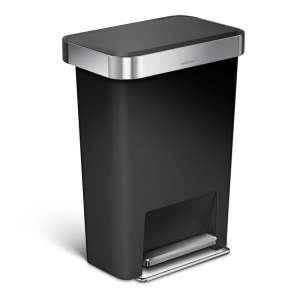 Pedálový plastový odpadkový koš 45 l – simplehuman