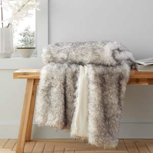 Šedá deka z umělé kožešiny 130×170 cm Arctic Fox – Catherine Lansfield