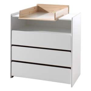 Bílá nízká dětská komoda z borovicového dřeva s přebalovacím pultem 90×106 cm KIDDY – Vipack