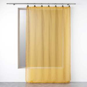 Žlutá voálová záclona 140×240 cm Linka – douceur d’intérieur