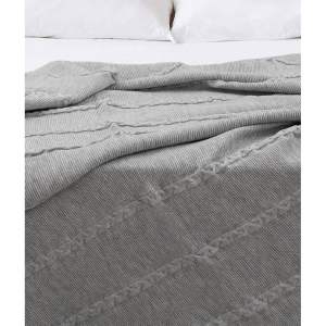 Šedý přehoz 200×220 cm Trenza – Oyo Concept