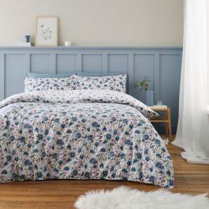 Bílo-modré flanelové povlečení na dvoulůžko 200×200 cm Ophelia Floral – Bianca
