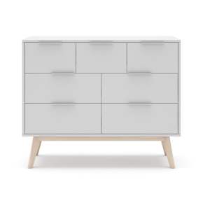 Bílá nízká komoda 120×83 cm Campus – Marckeric