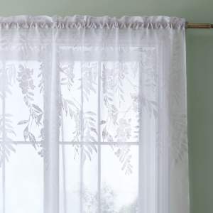 Bílá záclona 140×122 cm Wisteria Floral – Catherine Lansfield