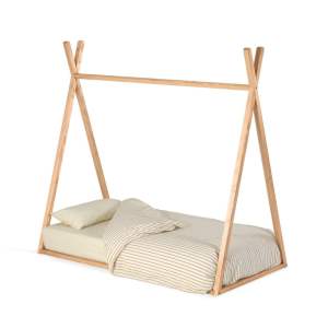 Dětská postel v přírodní barvě 70×140 cm Maralis Teepee – Kave Home