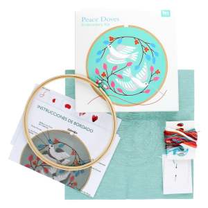 Sada na vyšívání Peace Doves – Rex London