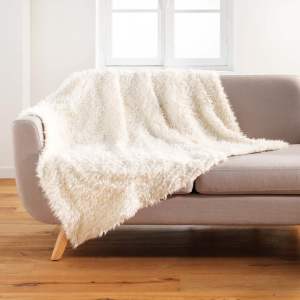 Bílá deka z umělé kožešiny 125×150 cm Mouton – douceur d’intérieur