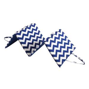 Bílo-modrý zahradní podsedák na lehátko 49×137 cm Zig Zag – B.E.S.