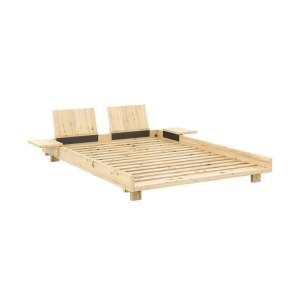 Dvoulůžková postel z borovicového dřeva s roštem v přírodní barvě 180×200 cm Social Bed – Karup Design