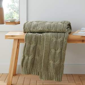 Zelená pletená deka 130×170 cm Chunky Marl Knit – Catherine Lansfield