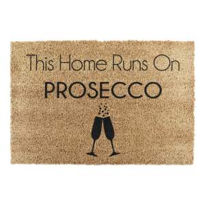 Rohožka z kokosového vlákna 40×60 cm This Home Runs On Prosecco – Artsy Doormats