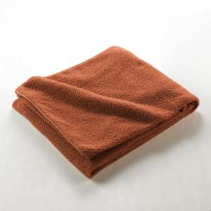Červenooranžová fleecová deka 180×220 cm Curly Wooly – douceur d’intérieur