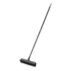 Černý gumový smeták Addis Broom