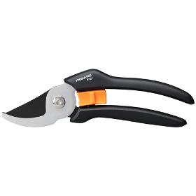 FISKARS P121 – dvoučepelové zahradní nůžky FISKARS P121 – dvoučepelové zahradní nůžky