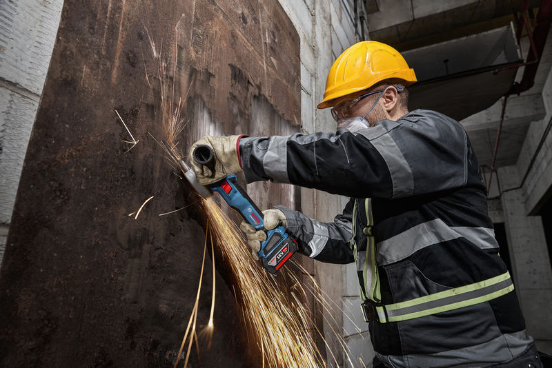 Bosch GWS 18V-11 06019N4100 - Obrázek 2