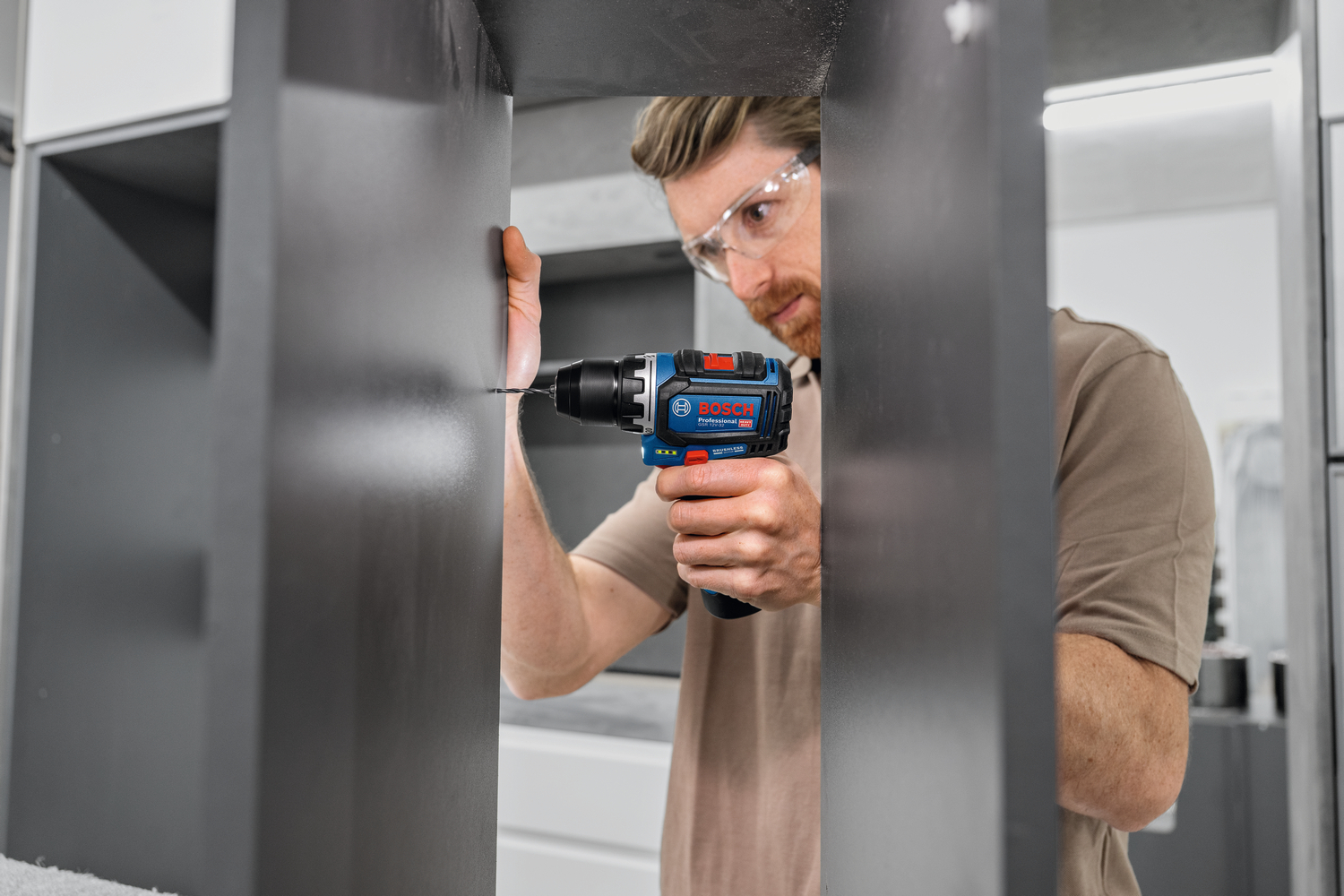 BOSCH GSR 12V-32 06019N7000 - Obrázek 2