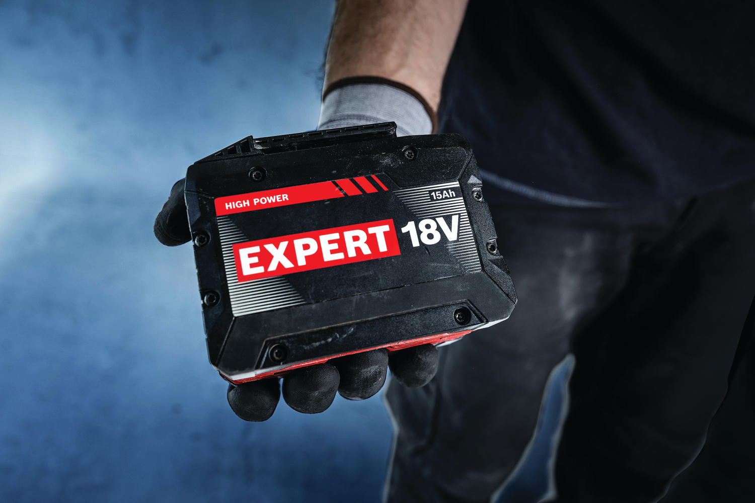 Startovací sada Bosch EXPERT 2x EXBA18V-15 Ah + EXAL18V-160 - Obrázek 2